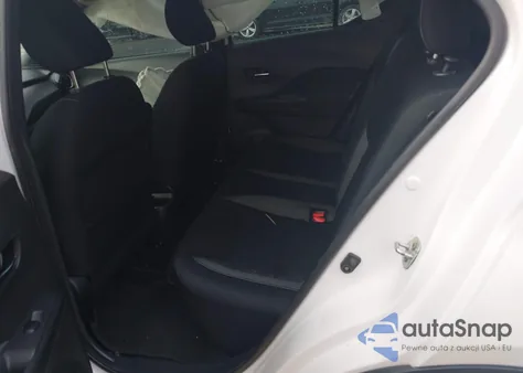 2018 Nissan Kicks Sv z USA, uszkodzony, nr VIN 3N1CP5CU0JL533607